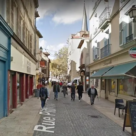 - Balneo Et Sauna Privatifs * Troyes