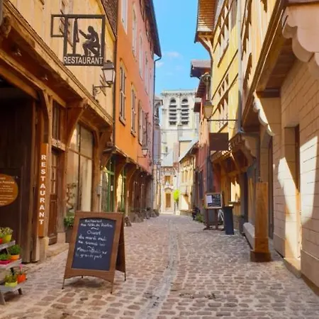 - Balneo Et Sauna Privatifs Apartment